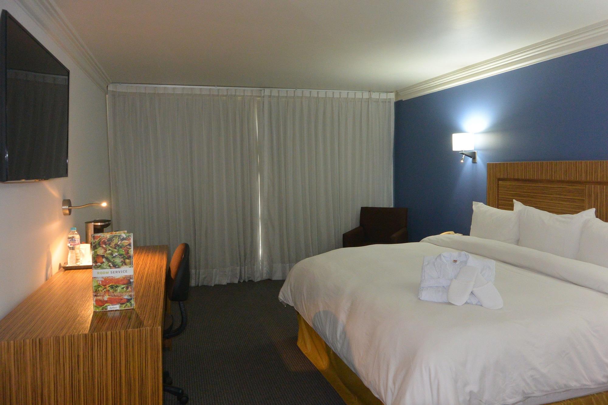 Radisson Hotel & Convention Center Toluca Buitenkant foto